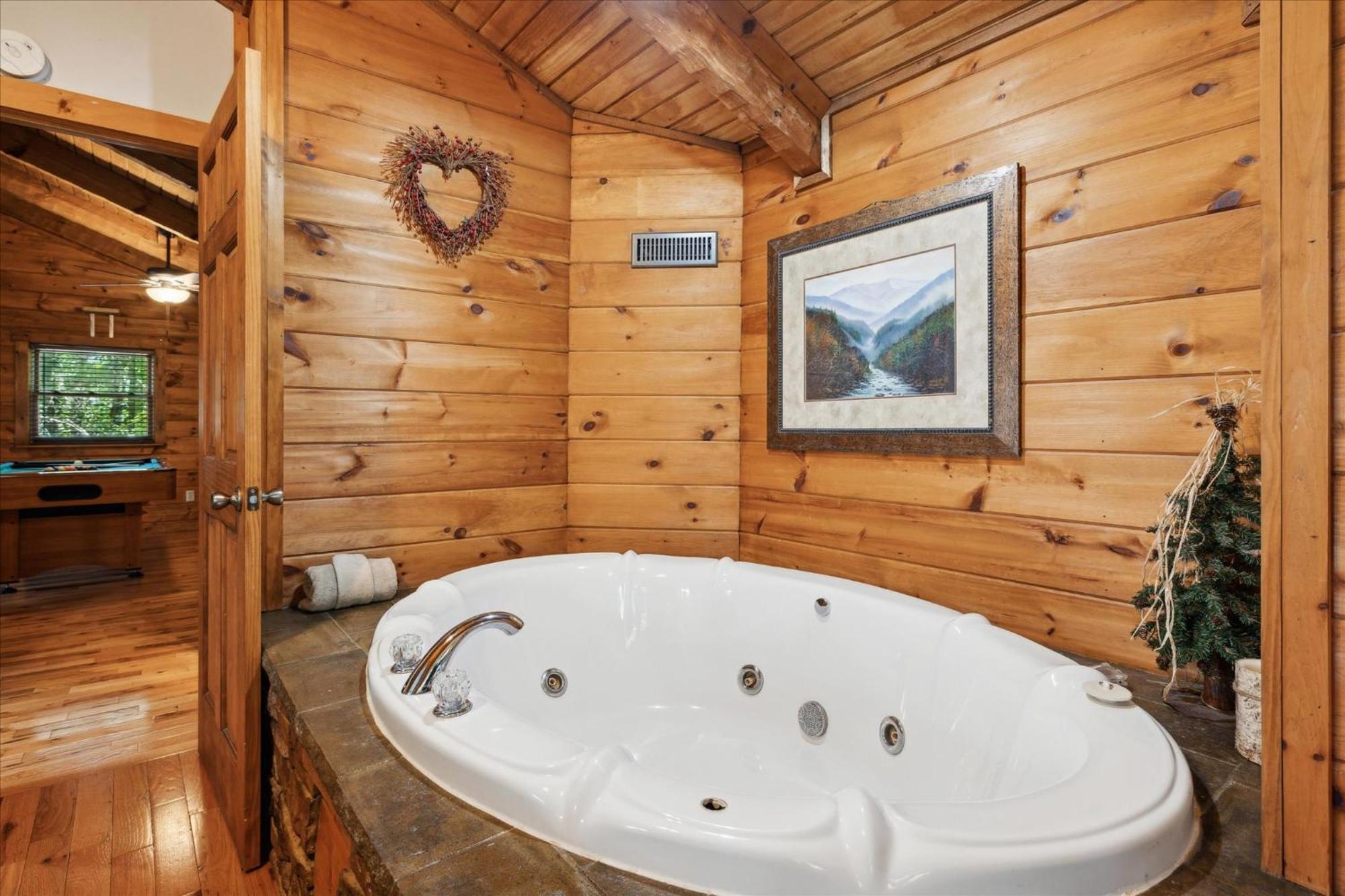 A Charming Cabin, Pool, Firepit, Hot Tub-Jacuzzi Gatlinburg Kültér fotó