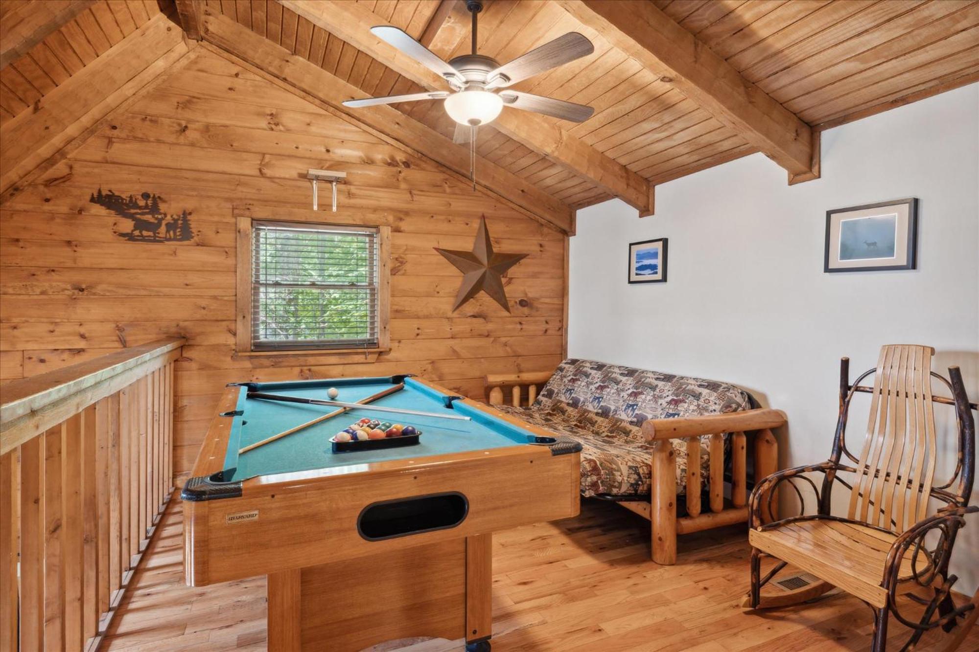 A Charming Cabin, Pool, Firepit, Hot Tub-Jacuzzi Gatlinburg Kültér fotó